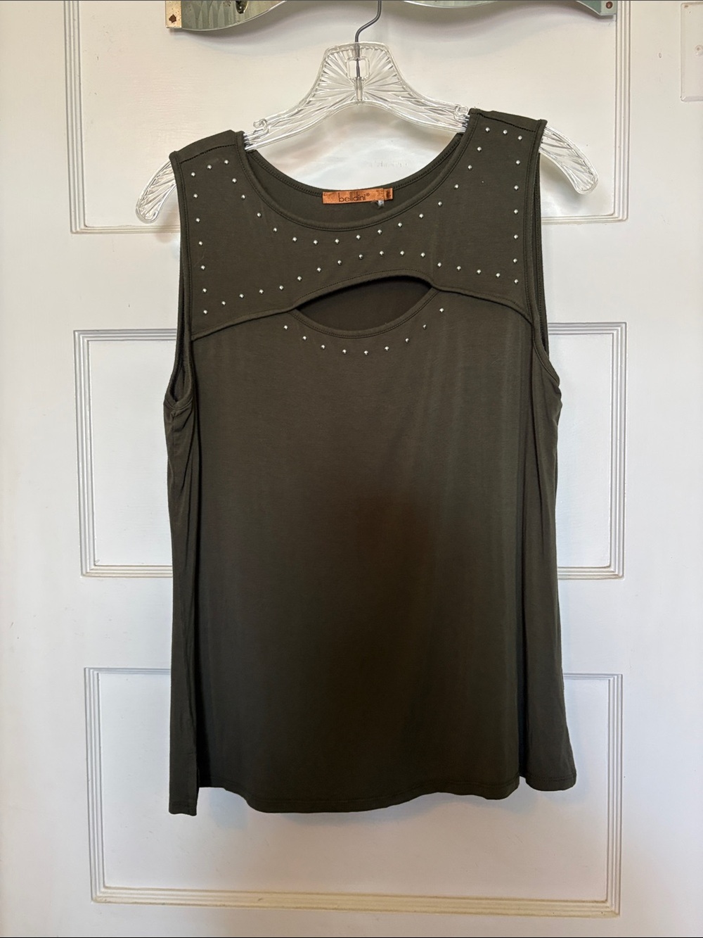 Belldini Olive Studded Cutout Sleeveless Top Size L